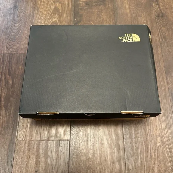 Women’s Sierra Mid Lace Waterproof Boots - Picture 15 of 16